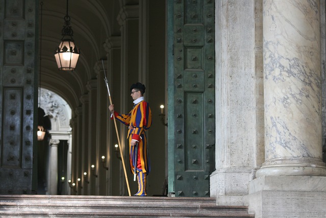 Imagen decorativa: guardia suizo